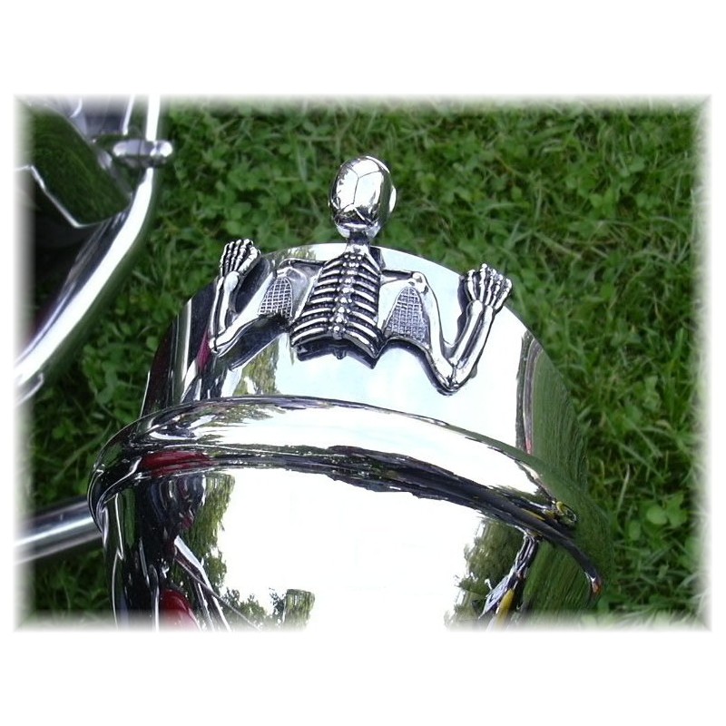 Tete de mort squelette skull viseur Chrome Ornement pour Harley Heritage Dyna Moto
