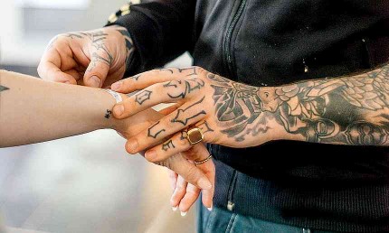 tatouages  u00e9ph u00e9m u00e8res bikers hommes femmes gothique tete de mort tribal indien